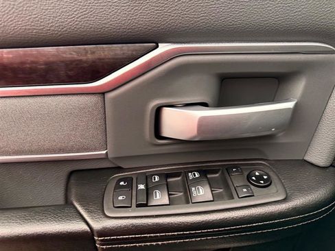 Used 2020 RAM 2500 Big Horn image 25