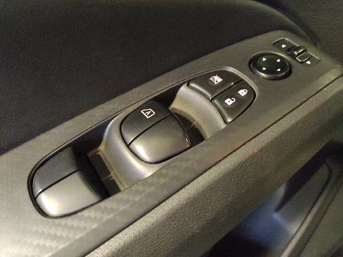 Used 2021 Nissan Altima 2.5 S FWD image 27
