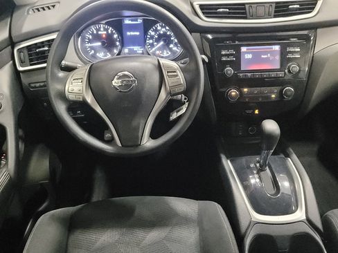 Used 2016 Nissan Rogue S AWD/4WD image 22