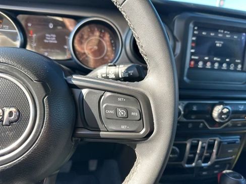 Used 2023 Jeep Wrangler Sport S image 14