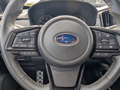 Used 2025 Subaru Crosstrek 2.5i Sport AWD/4WD image 25