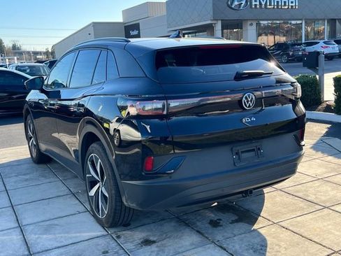 Used 2023 Volkswagen ID.4 Pro S image 9