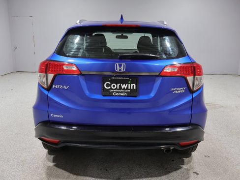 Used 2019 Honda HR-V Sport image 3
