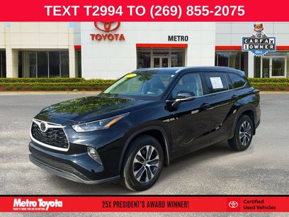 Certified 2025 Toyota Highlander XLE