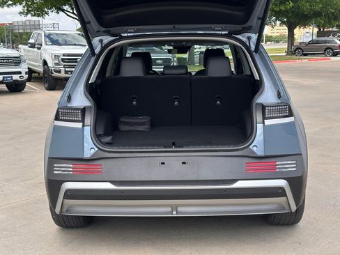 Used 2025 Hyundai Ioniq 5 SEL image 15