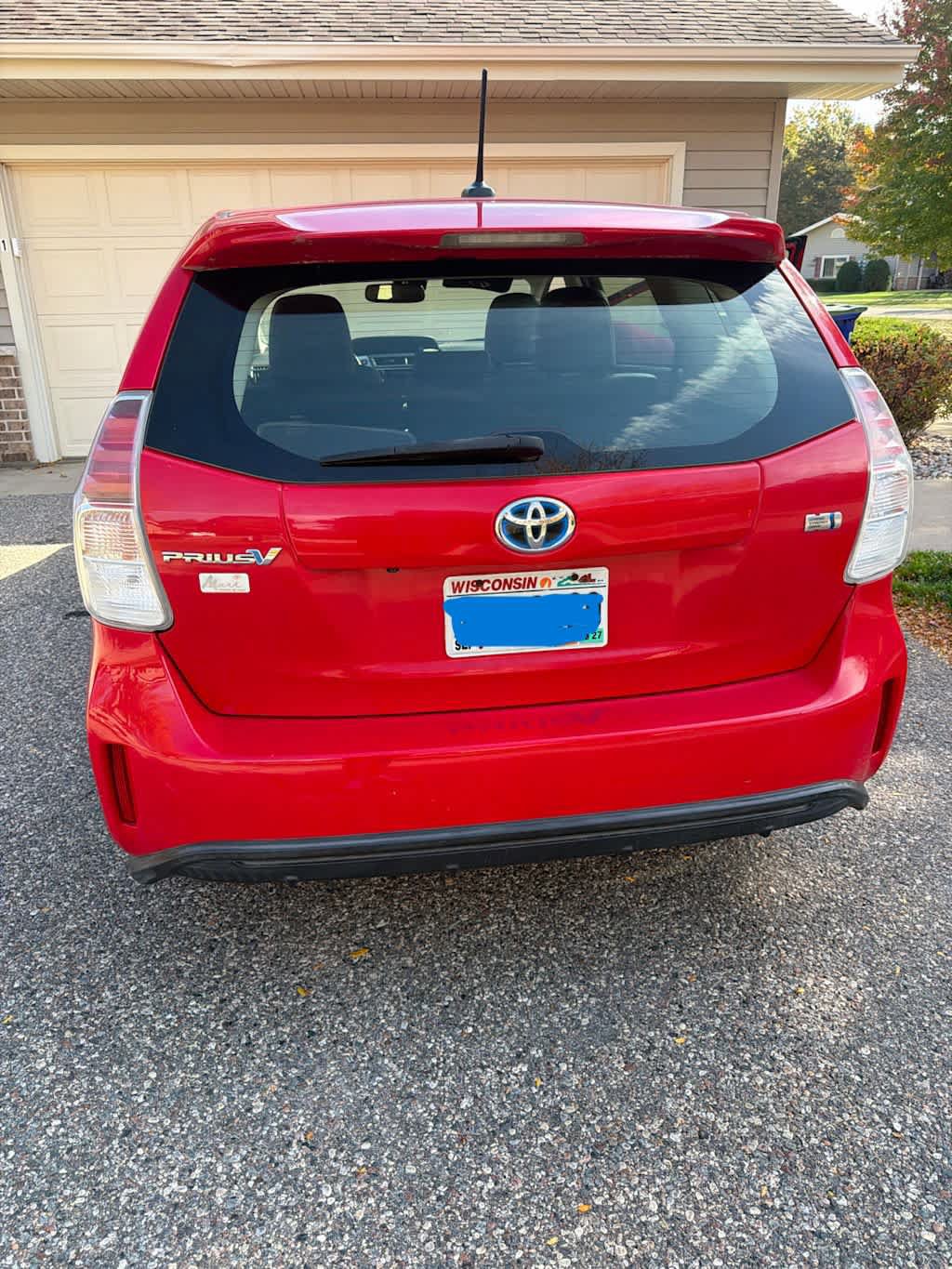 Used 2017 Toyota Prius V Five w/ Advanced Technology Package FWD image 2