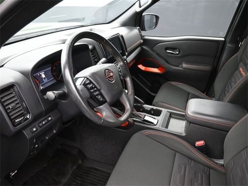 Certified 2024 Nissan Frontier PRO-4X w/ Technology Package image 18