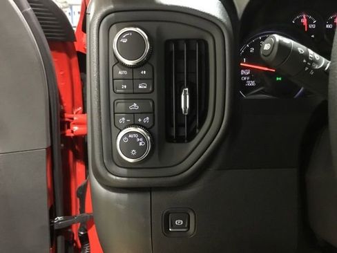 New 2026 GMC Sierra 1500 Pro w/ Pro Value Package image 42