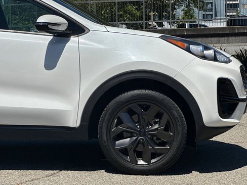 Used 2022 Kia Sportage Nightfall Edition AWD/4WD image 33