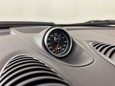 Used 2023 Porsche 718 Cayman image 22