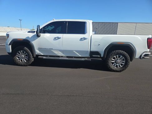 Used 2020 GMC Sierra 2500 Denali w/ Denali Ultimate Package AWD/4WD image 10