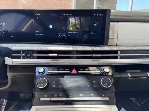 Used 2024 Hyundai Santa Fe Calligraphy image 23