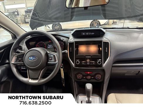 Used 2018 Subaru Impreza 2.0i image 2