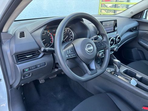 Used 2025 Nissan Sentra S FWD image 27