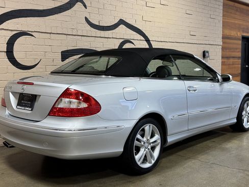 Used 2008 Mercedes-Benz CLK 350 Cabriolet image 6