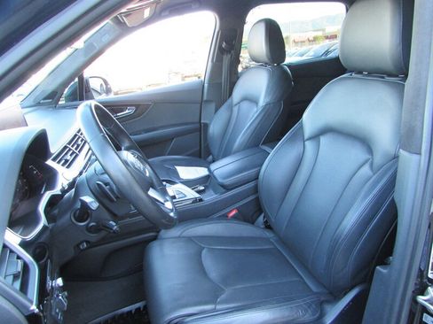 Used 2017 Audi Q7 3.0T Prestige w/ Prestige Package AWD/4WD image 19