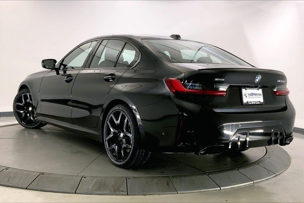 Certified 2025 BMW M340i xDrive AWD/4WD image 10