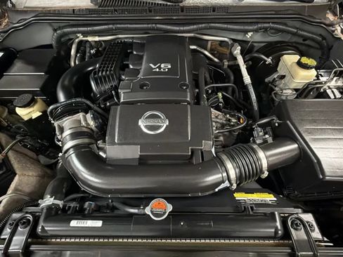 Used 2017 Nissan Frontier SV w/ SV Value Truck Package RWD image 21