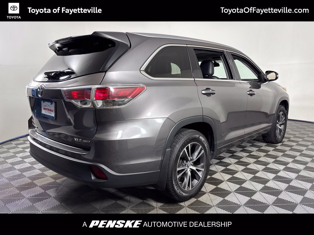 Used 2016 Toyota Highlander XLE AWD/4WD image 20
