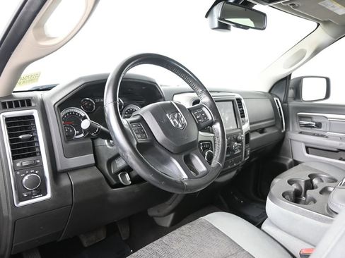 Used 2020 RAM 1500 Classic SLT w/ Luxury Group AWD/4WD image 22