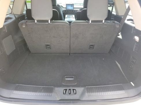 Certified 2023 Lincoln Aviator AWD w/ Premium Package image 20
