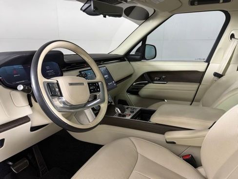 Used 2023 Land Rover Range Rover Long Wheelbase Autobiography AWD/4WD image 16