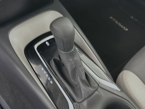 Used 2024 Toyota Corolla LE FWD image 20