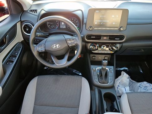 Certified 2023 Hyundai Kona SE AWD/4WD image 11