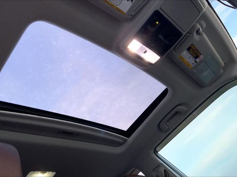 Used 2021 Toyota 4Runner Limited image 14