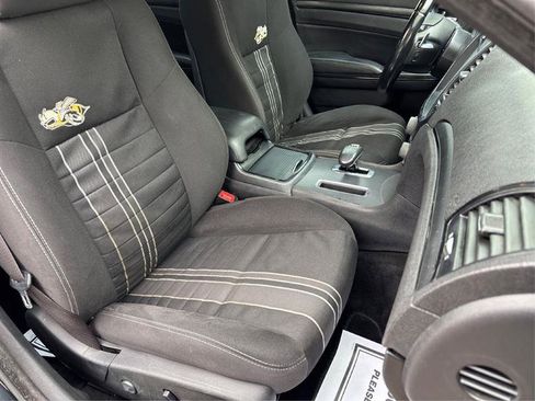 Used 2014 Chrysler 300 S image 12