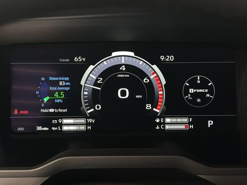 Used 2026 Toyota Tundra Limited AWD/4WD image 24