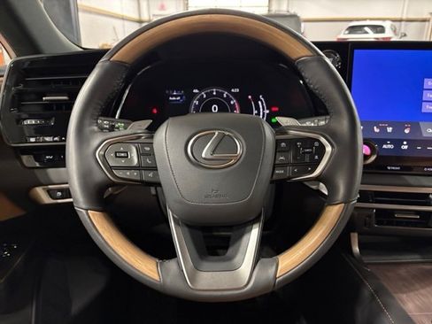 Used 2024 Lexus RX 350 Premium image 14