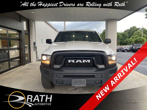 Used 2024 RAM 1500 Classic Warlock AWD/4WD image 3