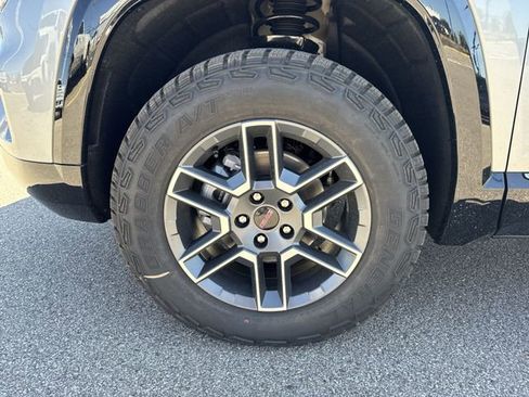 New 2026 GMC Terrain AT4 image 10