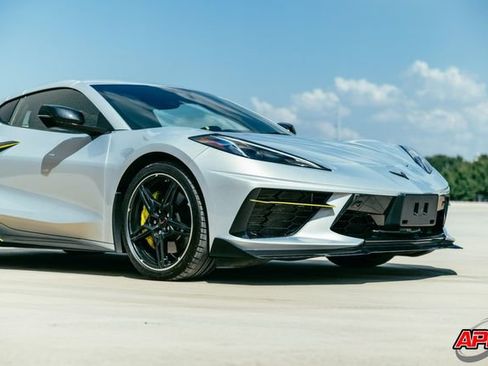 Used 2021 Chevrolet Corvette Stingray Premium Cpe w/ Z51 Performance Package image 68