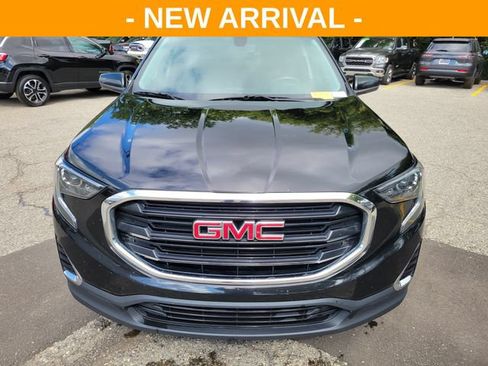Used 2019 GMC Terrain SLE w/ Driver Convenience Package AWD/4WD image 8