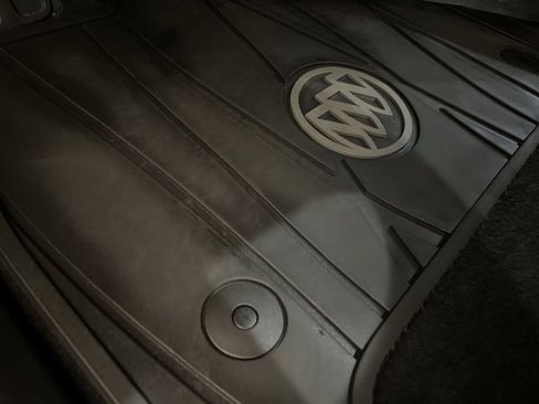 Used 2024 Buick Enclave Premium w/ Experience Buick Package image 31