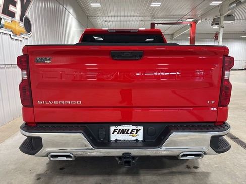 Certified 2024 Chevrolet Silverado 1500 LT w/ Z71 Off-Road Package AWD/4WD image 19