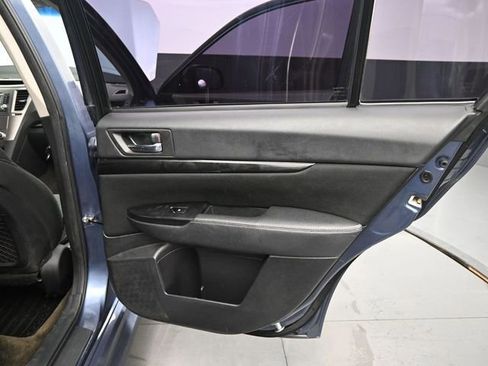 Used 2014 Subaru Legacy 2.5i Sport image 16