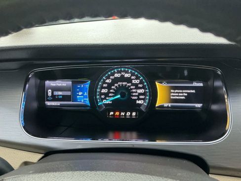 Used 2015 Ford Taurus SEL w/ Equipment Group 201A image 19