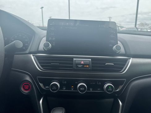 Used 2022 Honda Accord LX image 19