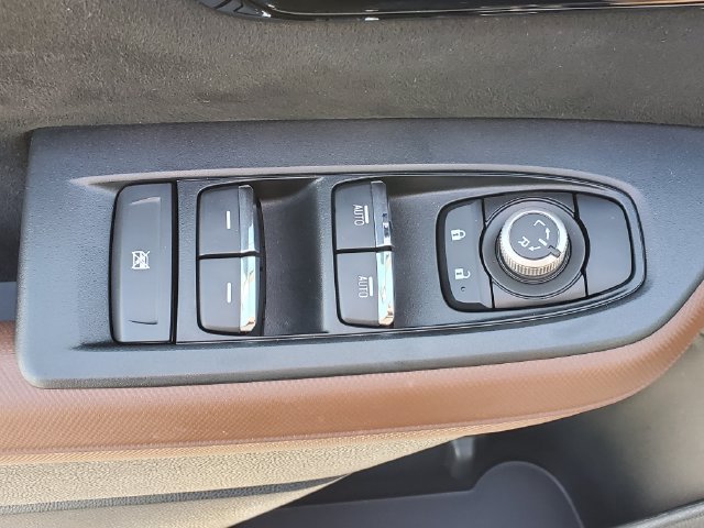 Used 2025 Subaru Forester Touring AWD/4WD image 17