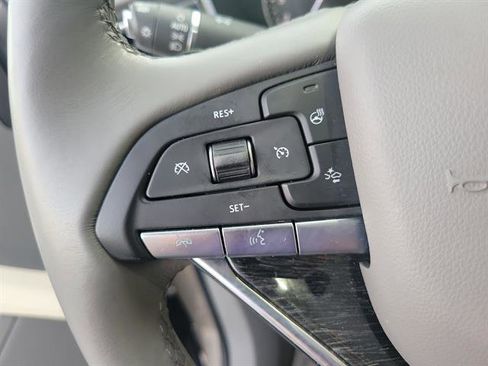 Certified 2022 Cadillac XT6 Premium Luxury image 46