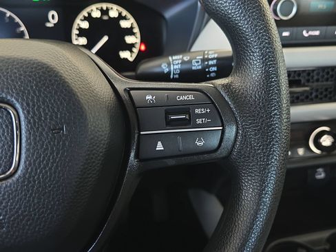 Certified 2025 Honda HR-V LX image 20