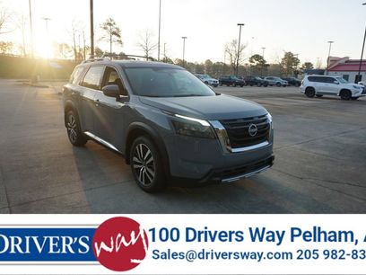 Used 2025 Nissan Pathfinder Platinum