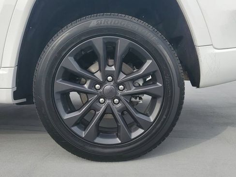 New 2026 Jeep Grand Cherokee Limited image 6