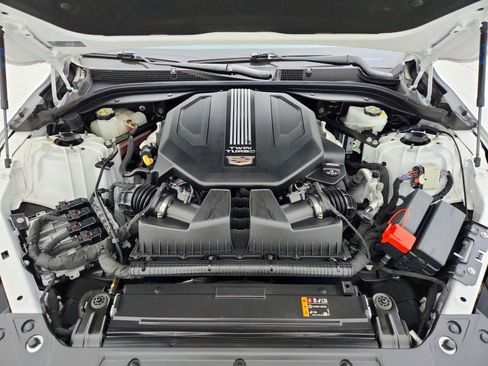 Used 2020 Cadillac CT5 V w/ Premium Package RWD image 32