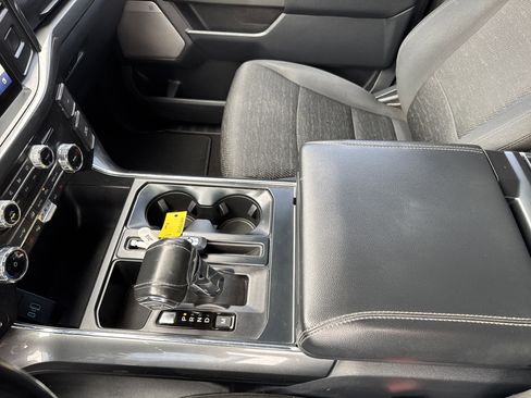 Used 2022 Ford F150 XLT w/ Equipment Group 302A High image 45