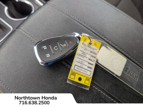 Used 2022 Chevrolet Traverse LT image 20