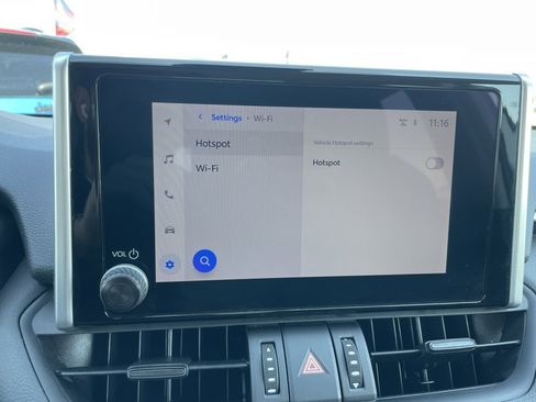 Used 2024 Toyota RAV4 Adventure image 15